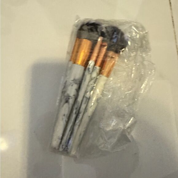 Marble make-up brushes #16 - Picture 3 of 4